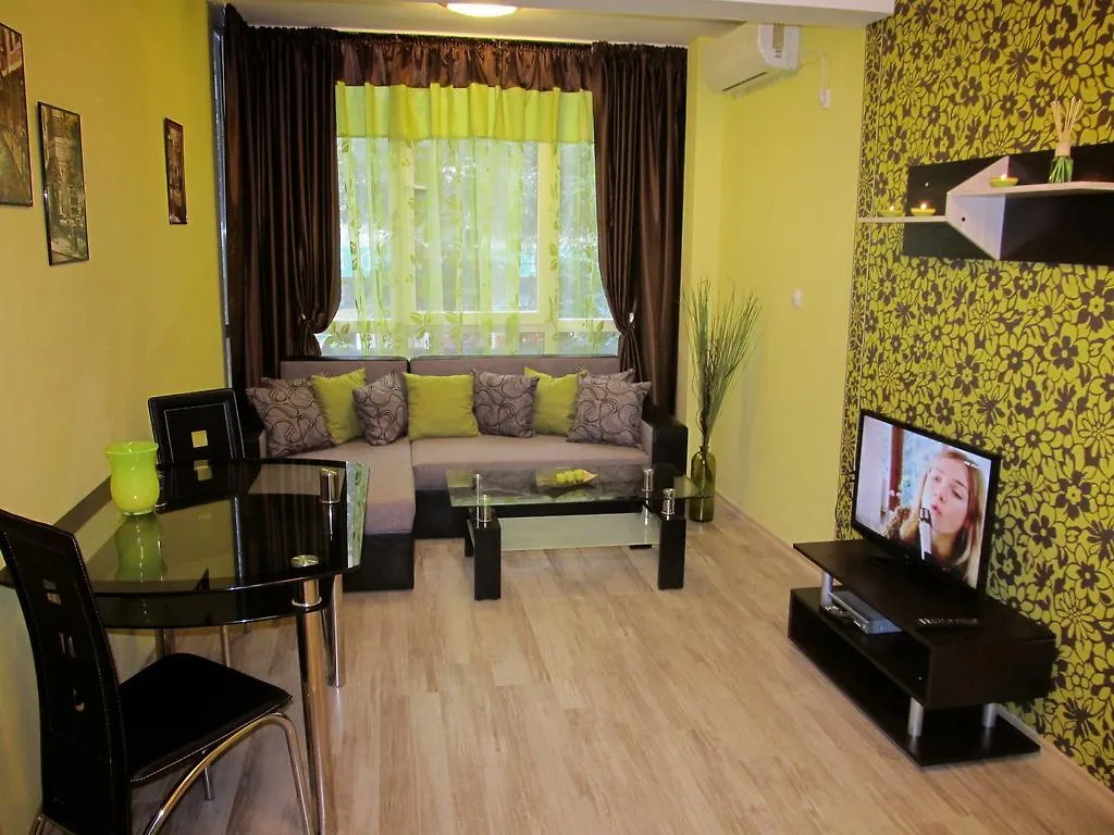 Apartments Vasil Levski Plovdiv 0*,
